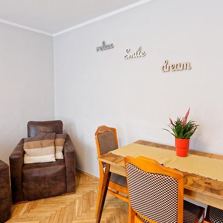 Apartament Pod Krasnalem Wroclovkiem Apartment Wroclaw Exterior photo